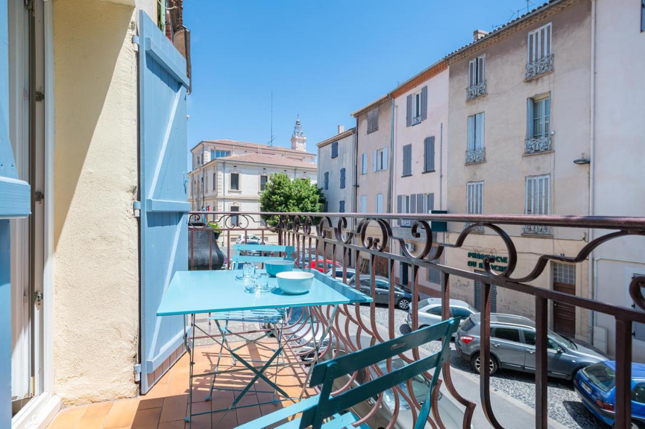 Sud Passion - Ferrer Nine - Cosy Avec Balcon Apartment Гардан Екстериор снимка